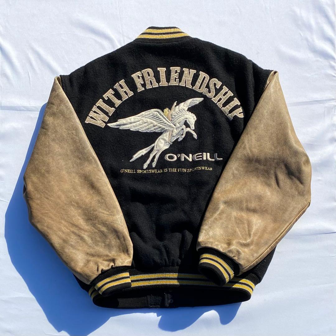 90's O'NEILL スタジャン ブラック サーフ　横乗り