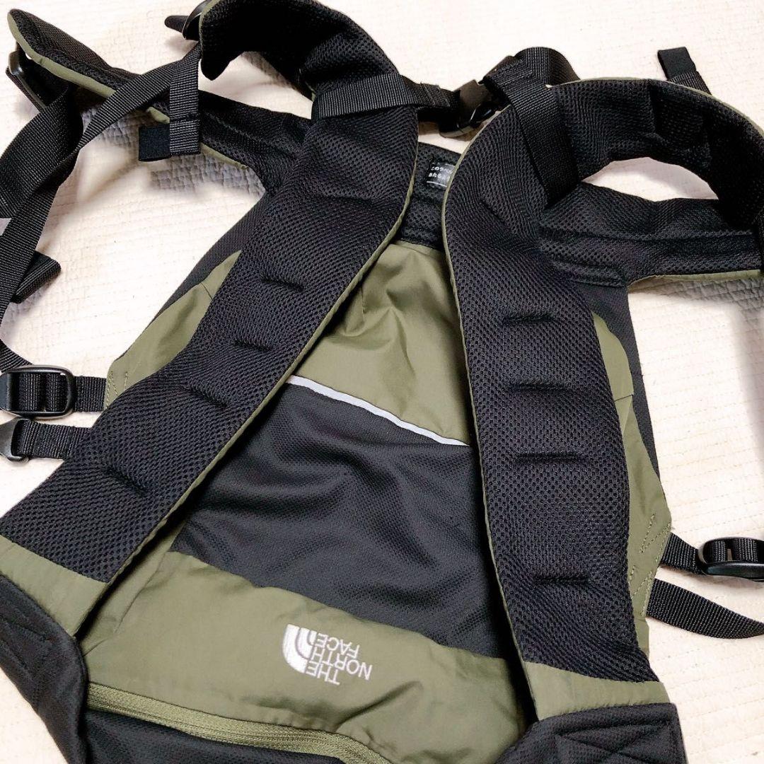 ザノースフェイス ベビーコンパクトキャリアー ニュートープグリーン 抱っこ紐