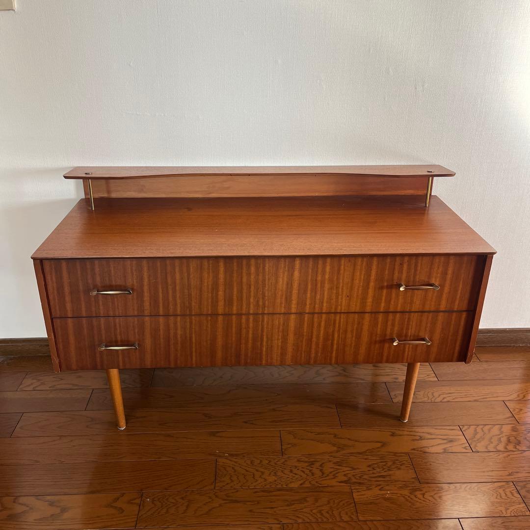 イギリス　ヴィンテージ チェスト　サイドボード