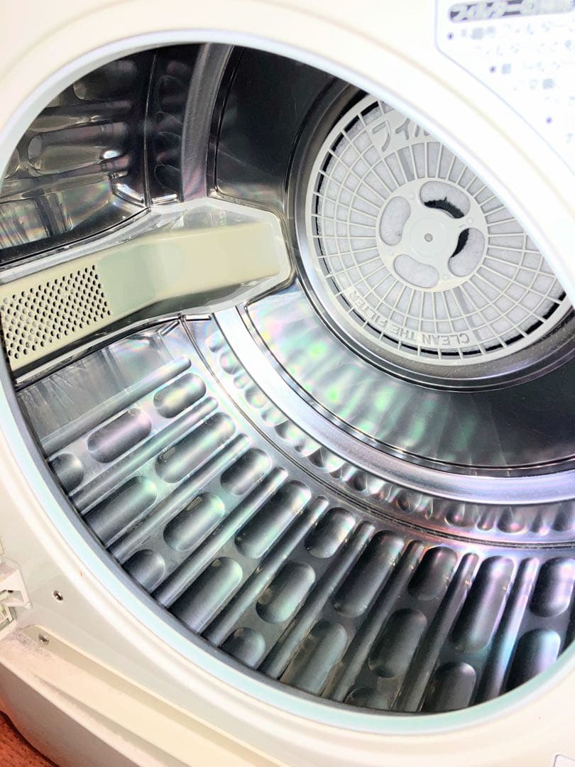 除湿形電気衣類乾燥機