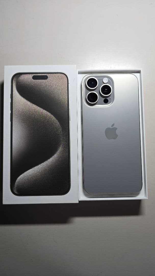 (超美品)!! iPhone 15 Pro Max 256GB SIMフリー