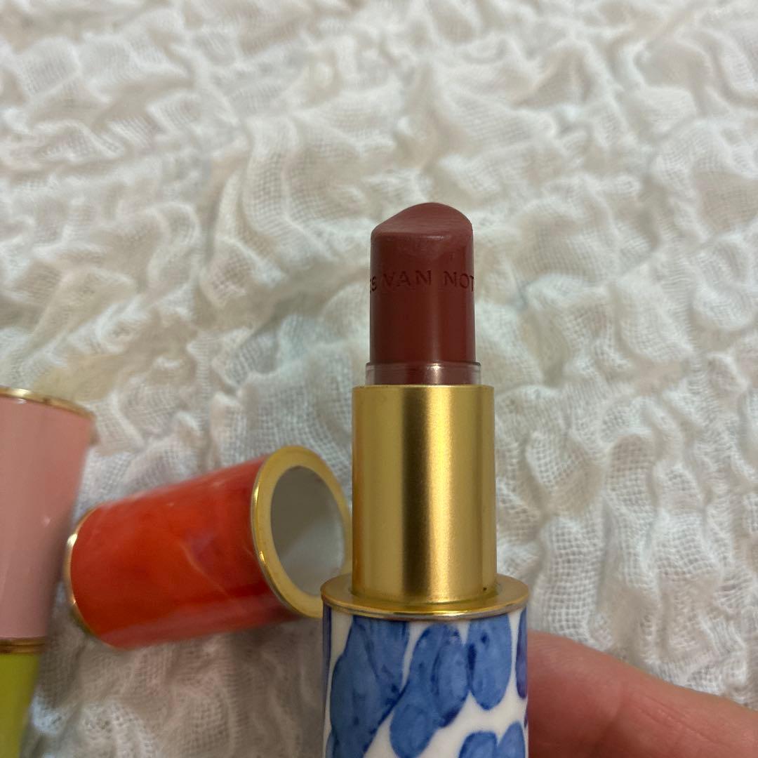 ドリスヴァンノッテン　リップ