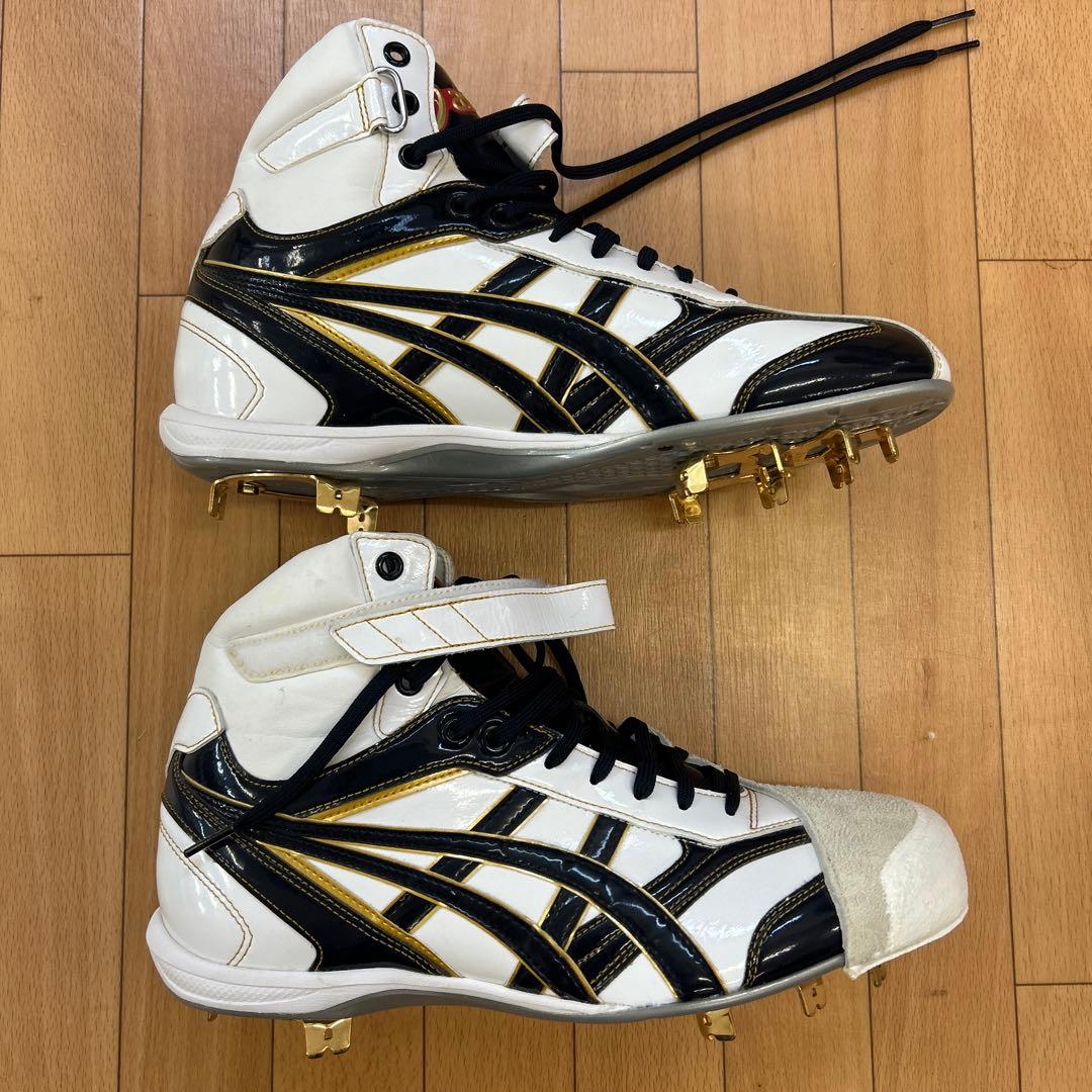 【未使用】asics野球シューズ スパイク　ホワイト/ネイビーブラック