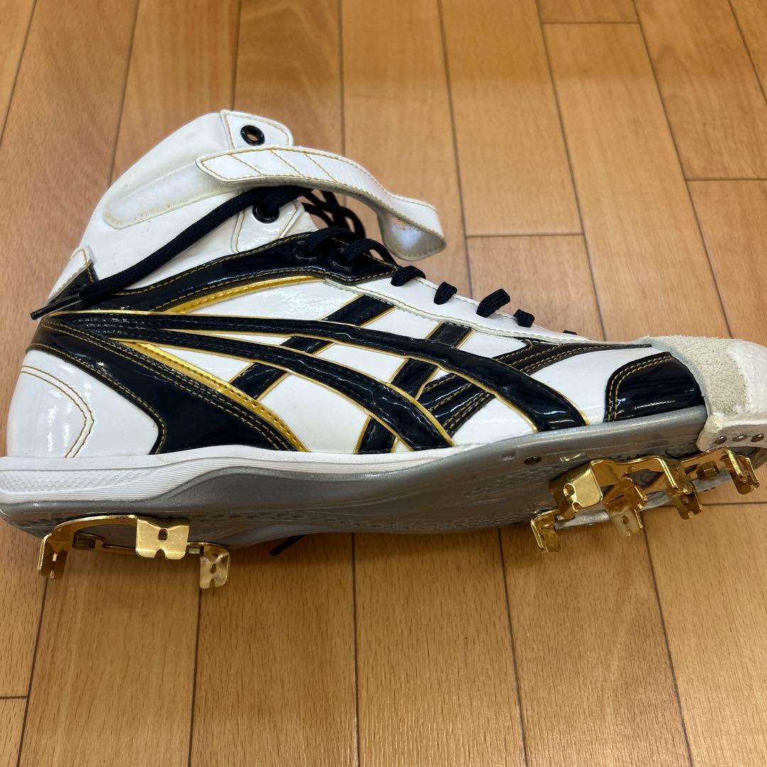 【未使用】asics野球シューズ スパイク　ホワイト/ネイビーブラック
