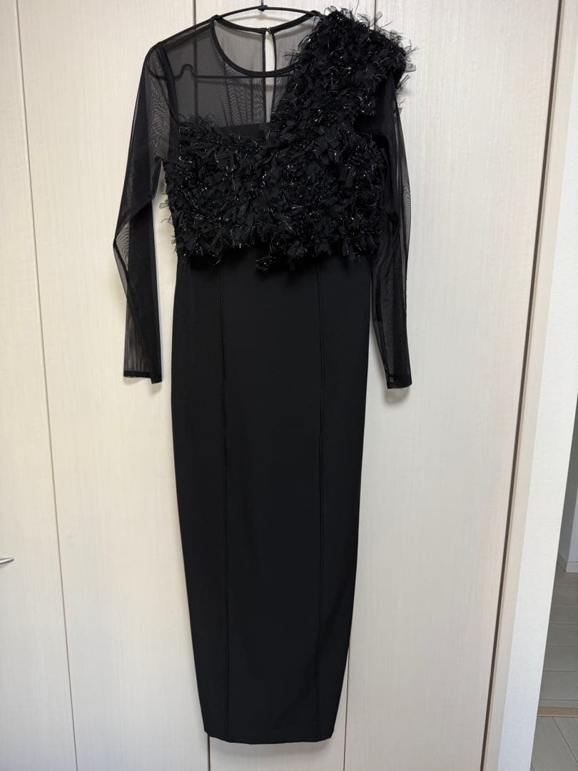 ANDRESDフリンジグリッターノットドレス