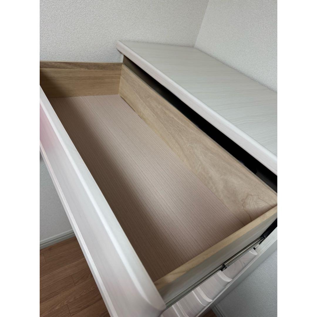 ハイチェスト ホワイト クエスト