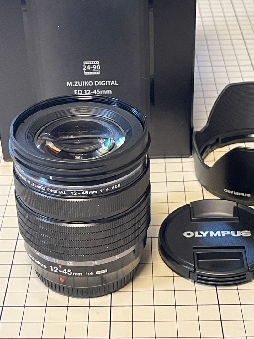 【ほぼ新品】M.ZUIKO DIGITAL ED 12-45mm f/4 PRO