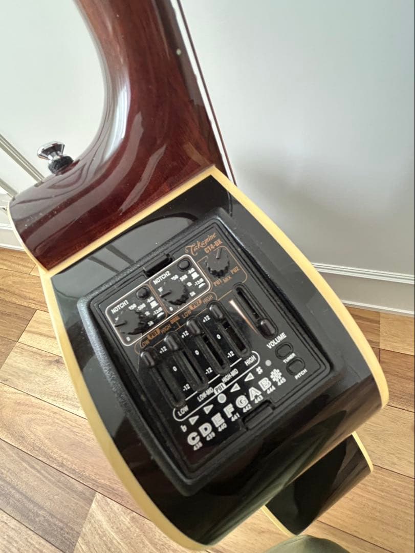 TAKAMINE製アコースティックギター（DMP500-6BL）長渕剛モデル