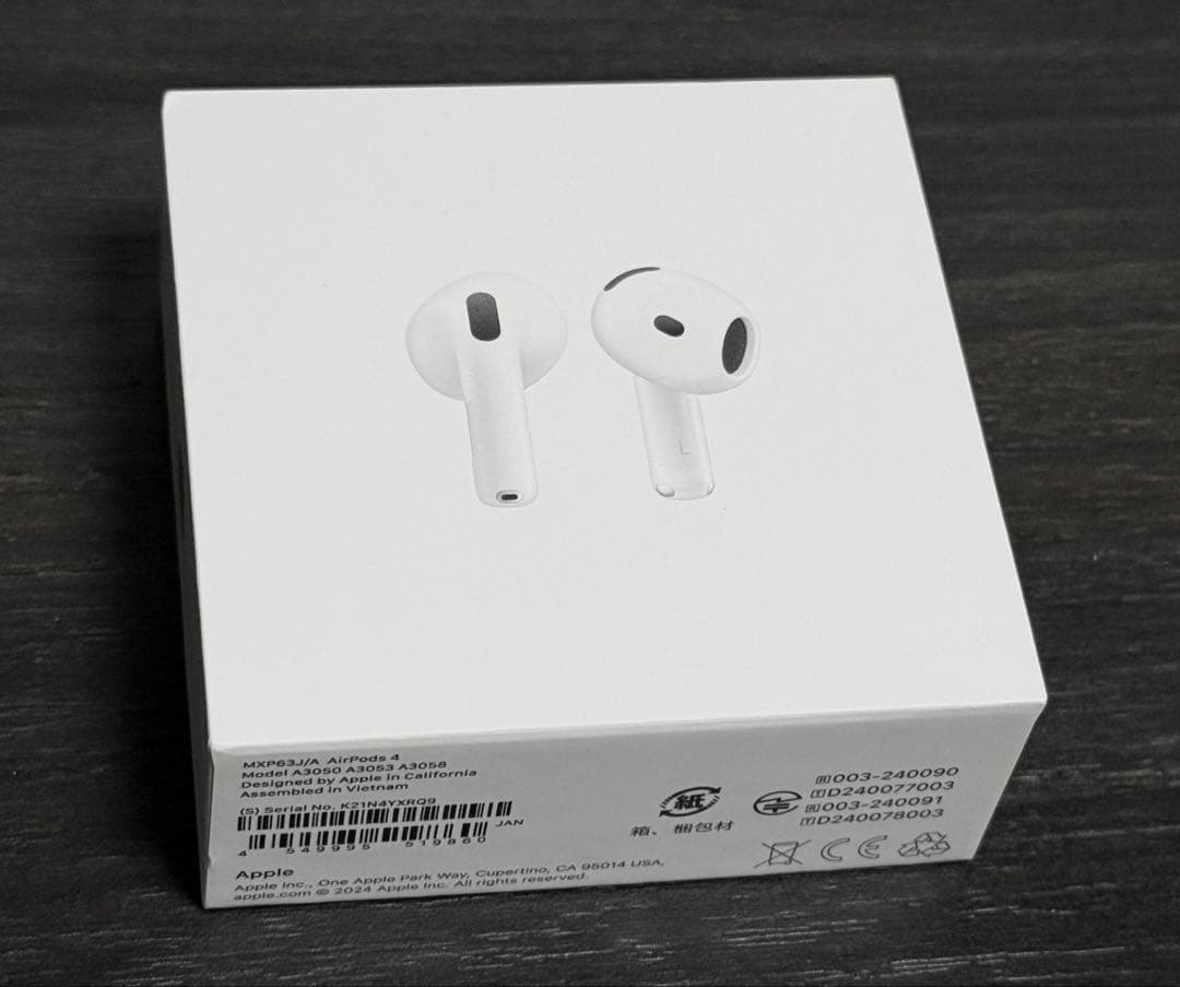 Apple保証付き　2025年11月購入品　AirPods 4 MXP63J/A