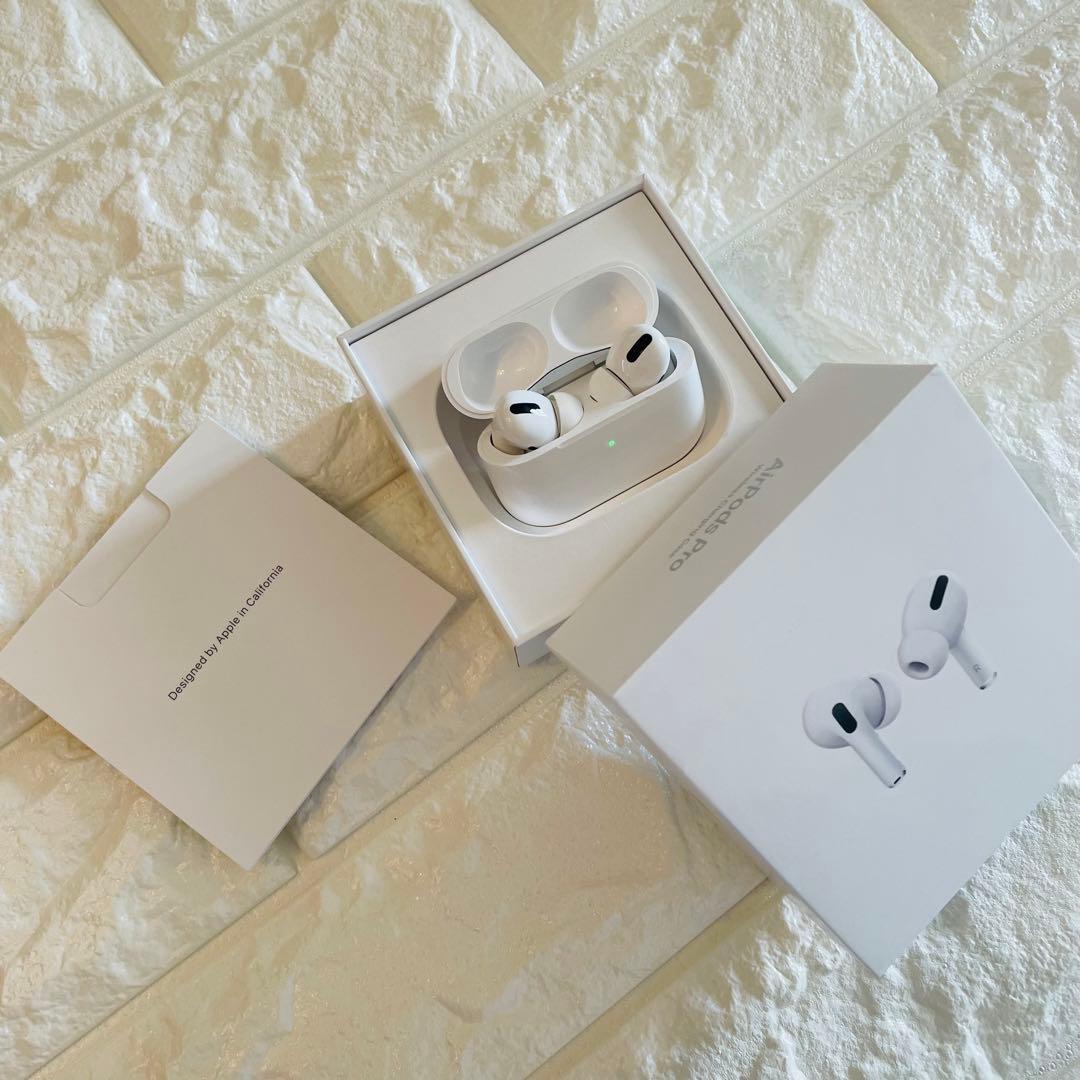 【第一世代】Apple AirPods Pro ワイヤレスイヤホン