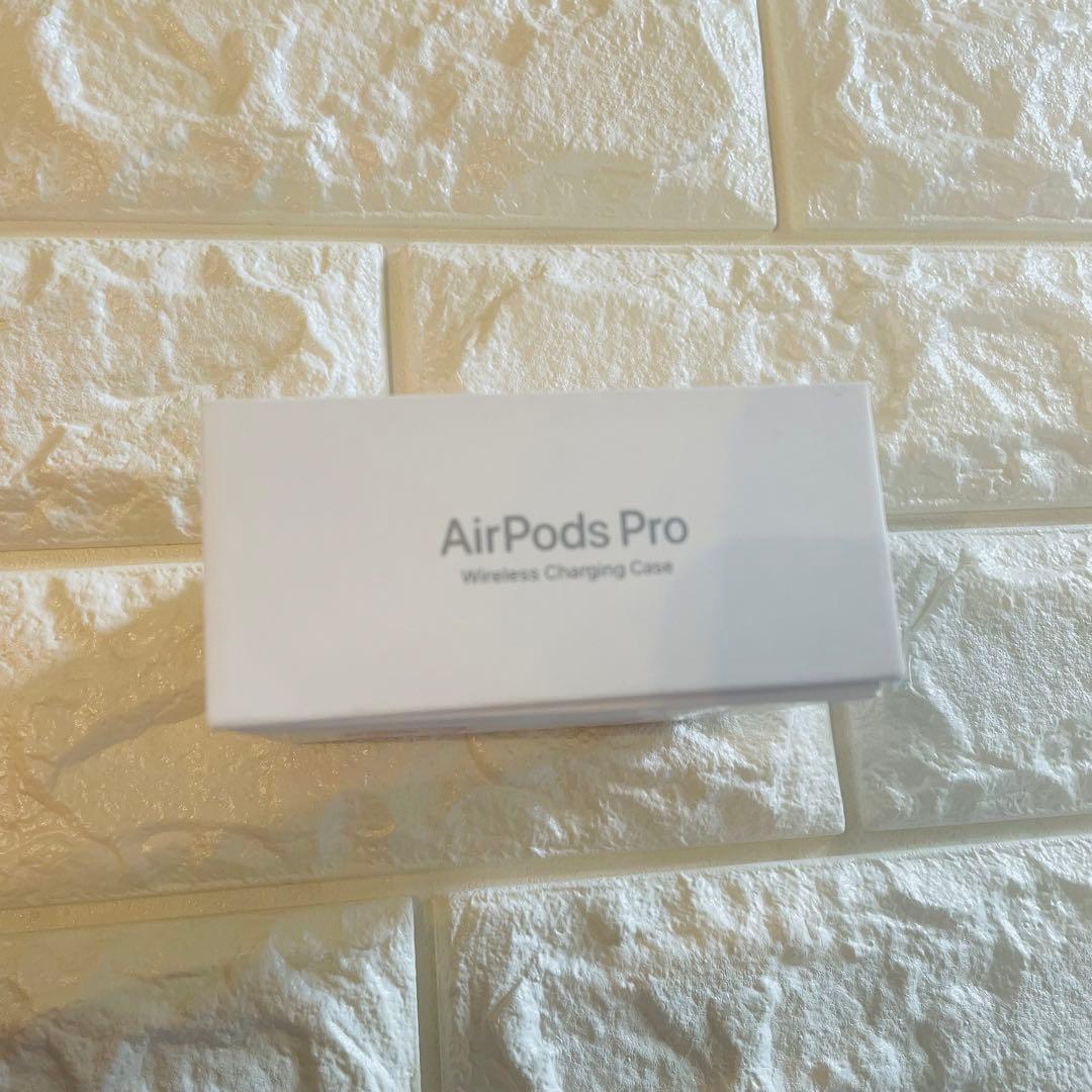 【第一世代】Apple AirPods Pro ワイヤレスイヤホン