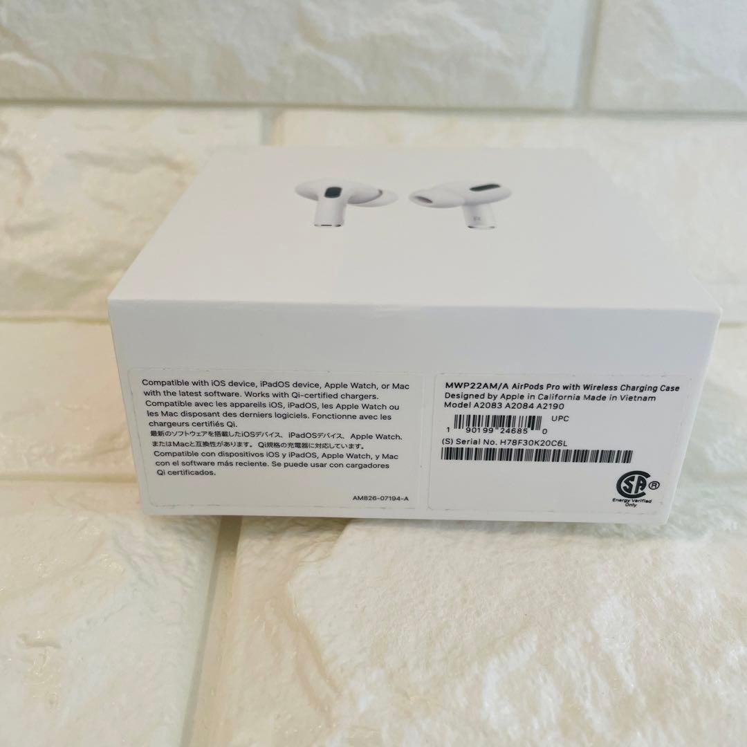 【第一世代】Apple AirPods Pro ワイヤレスイヤホン