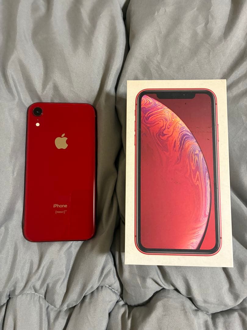 Apple iPhone XR 赤色 本体と箱