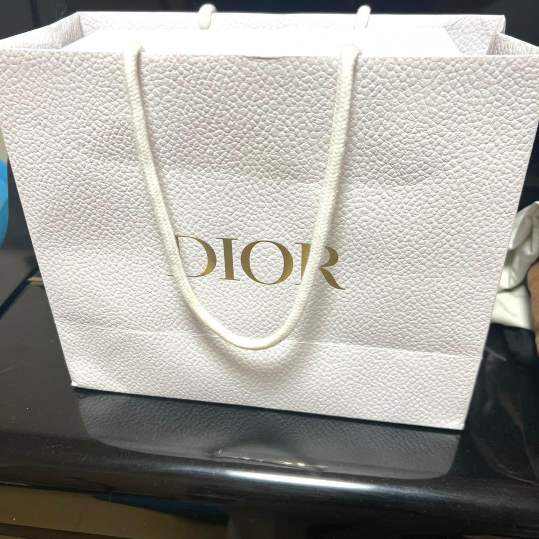 ディオール カプチュール トータル ディスカバリーキット 未開封 トライアル付