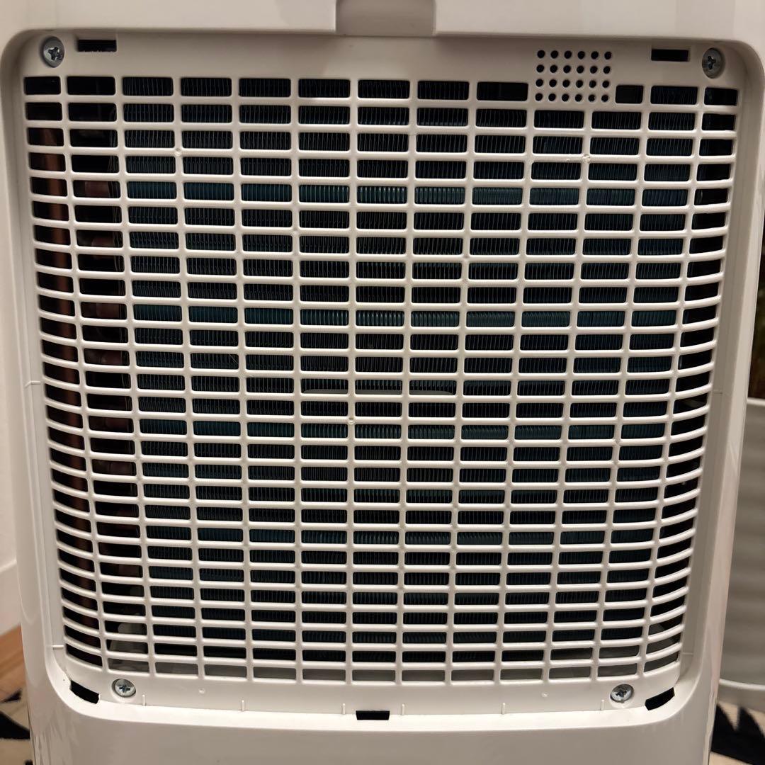 【美品】SHARP プラズマクラスター　除湿機 CV-H71-W 2018年製