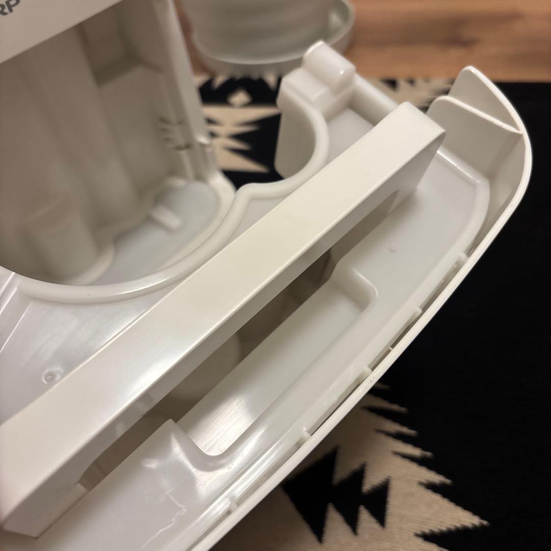 【美品】SHARP プラズマクラスター　除湿機 CV-H71-W 2018年製