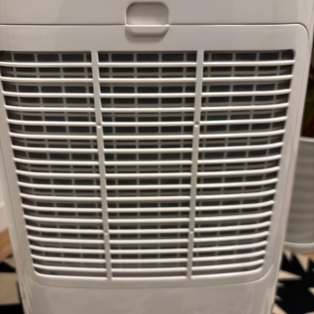 【美品】SHARP プラズマクラスター　除湿機 CV-H71-W 2018年製