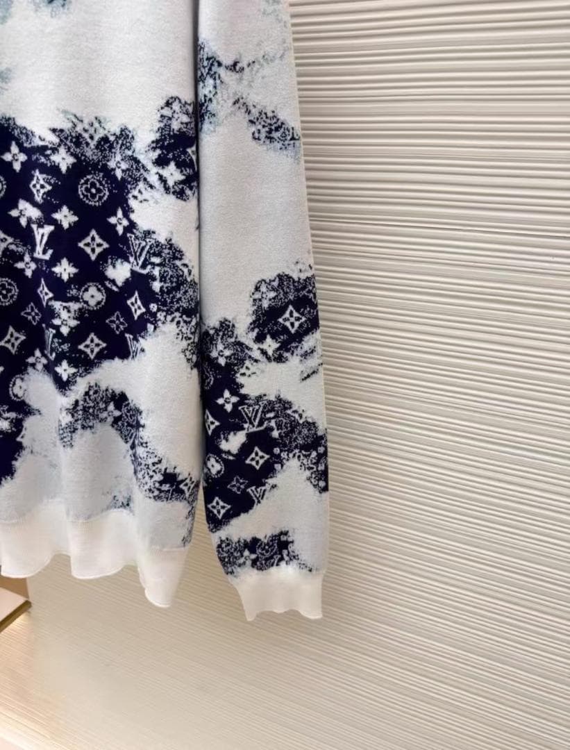 LV グラフィックニットセーター