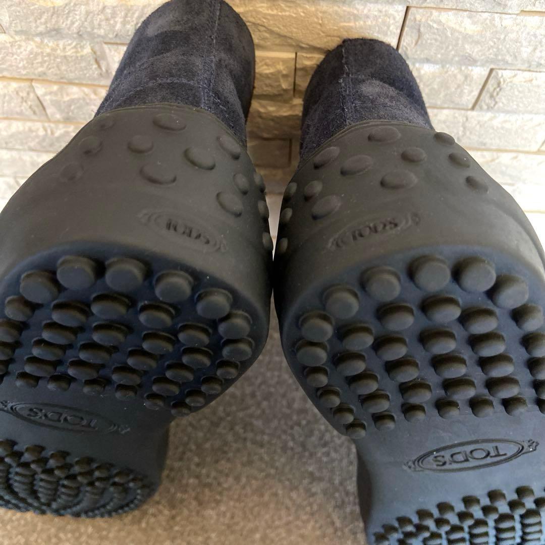 TOD'Sトッズ　ペブルスエードショートブーツ　チャッカブーツ　デザートブーツ