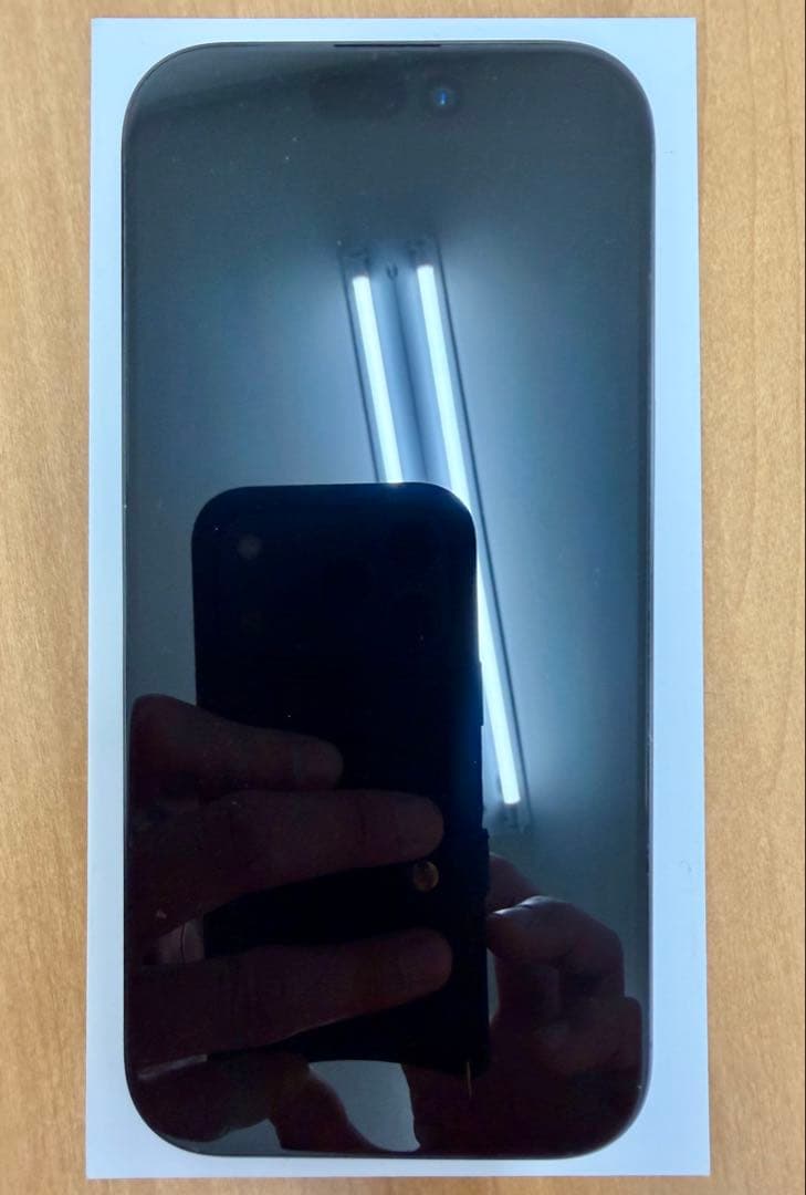 iPhone16Pro 512GB 美品 バッテリー100％ ケース付