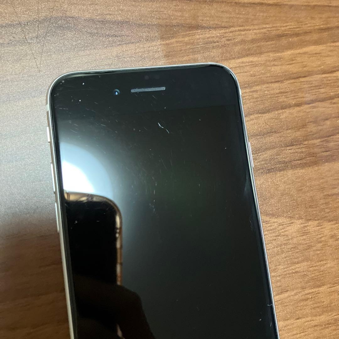 iPhoneSE3 (第3世代) SIMフリー 64GBバッテリー84% SE3