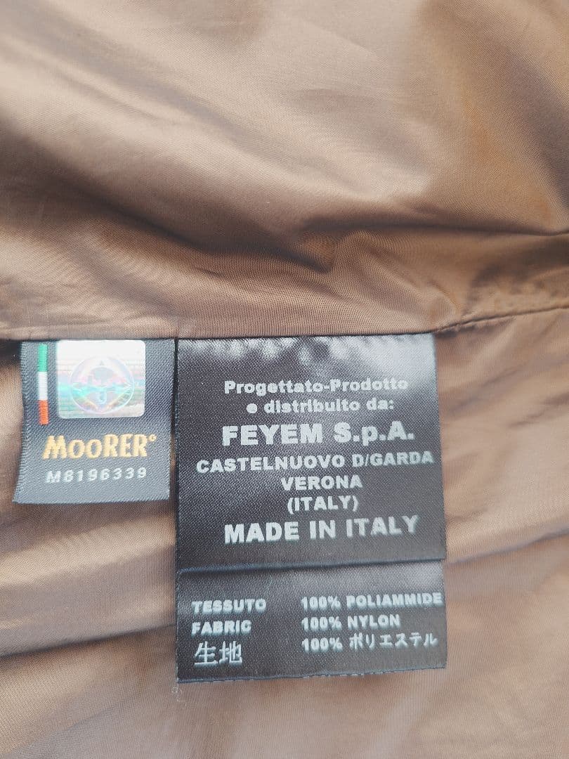 ムーレー　MooRER ダウンベスト