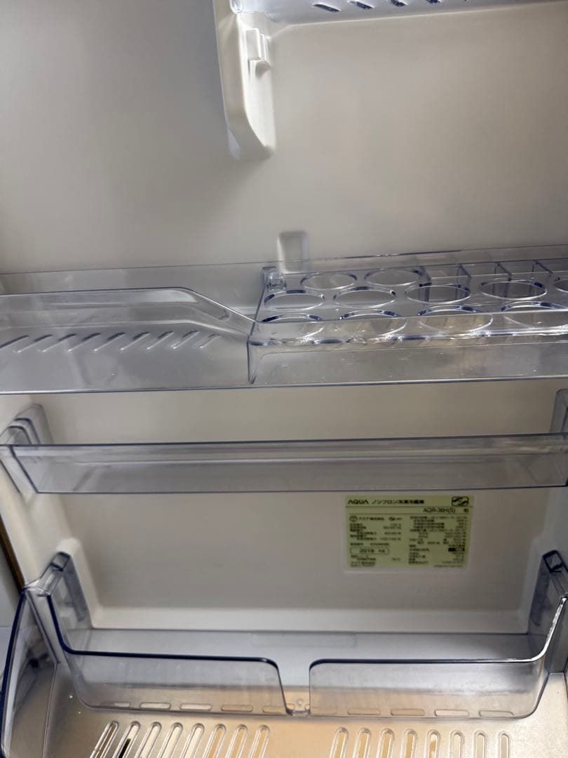 【2月末まで限定】シルバー冷蔵庫 4棚 引き出し付き