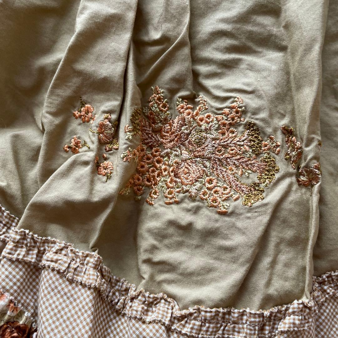 新品未使用品 希少カネコイサオ バラブーケフラワープリント ロングワンピース