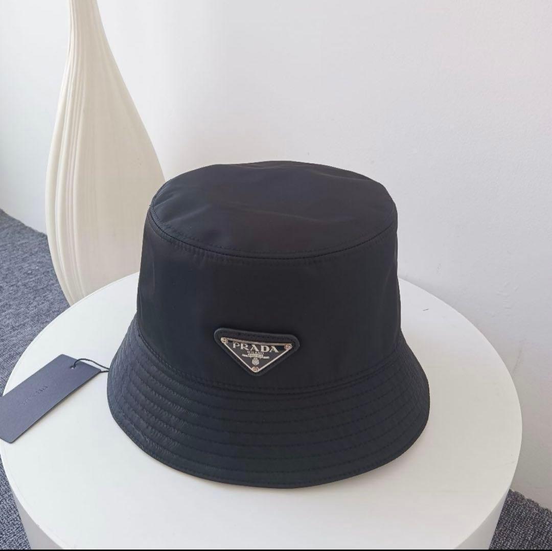 残り1点‼️PRADA バケットハット