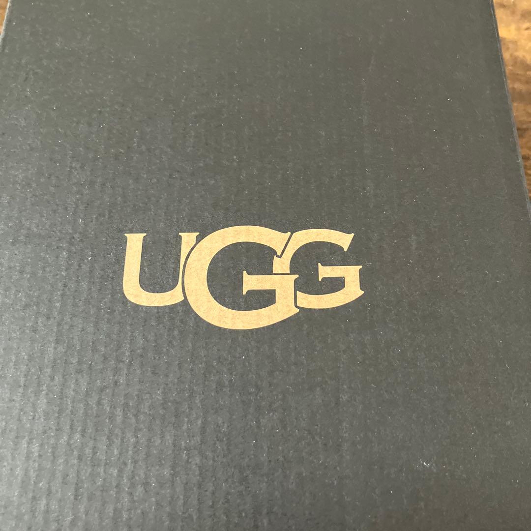 UGG アグ　新品ベージュのムートン　24cm⭐︎RNA