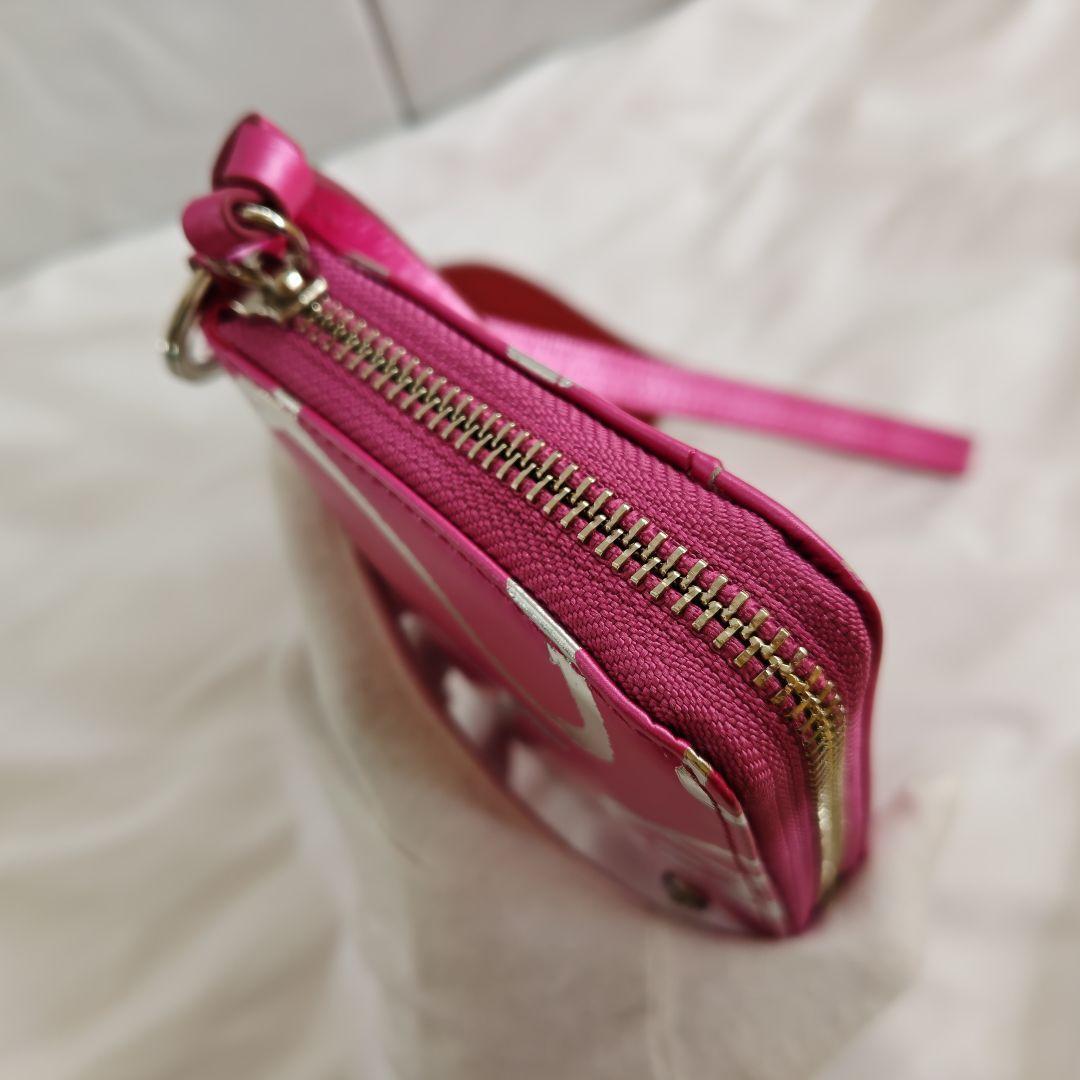 未使用級　ピンク　ヴィヴィアンウエストウッド　長財布　ラウンドジップ　ハート