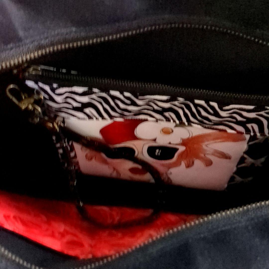 ロラライハリス　ハンドメイド　ボストン