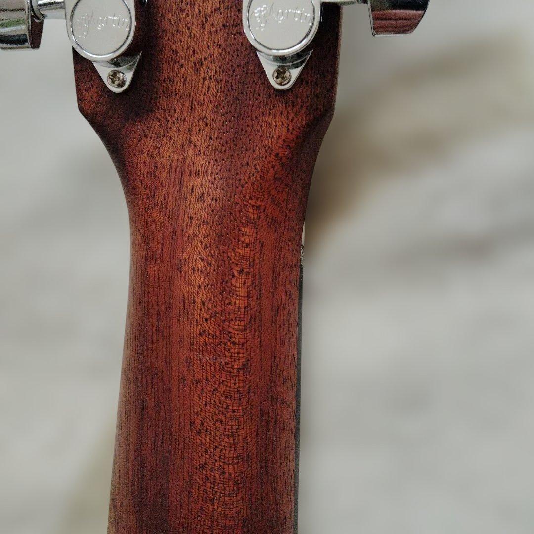 マーティンDＪR2A。オール単板（サペリ）トラベルサイズギター