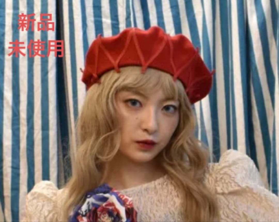 バラ色の帽子　ベレー帽　赤　BaraironoBoushi