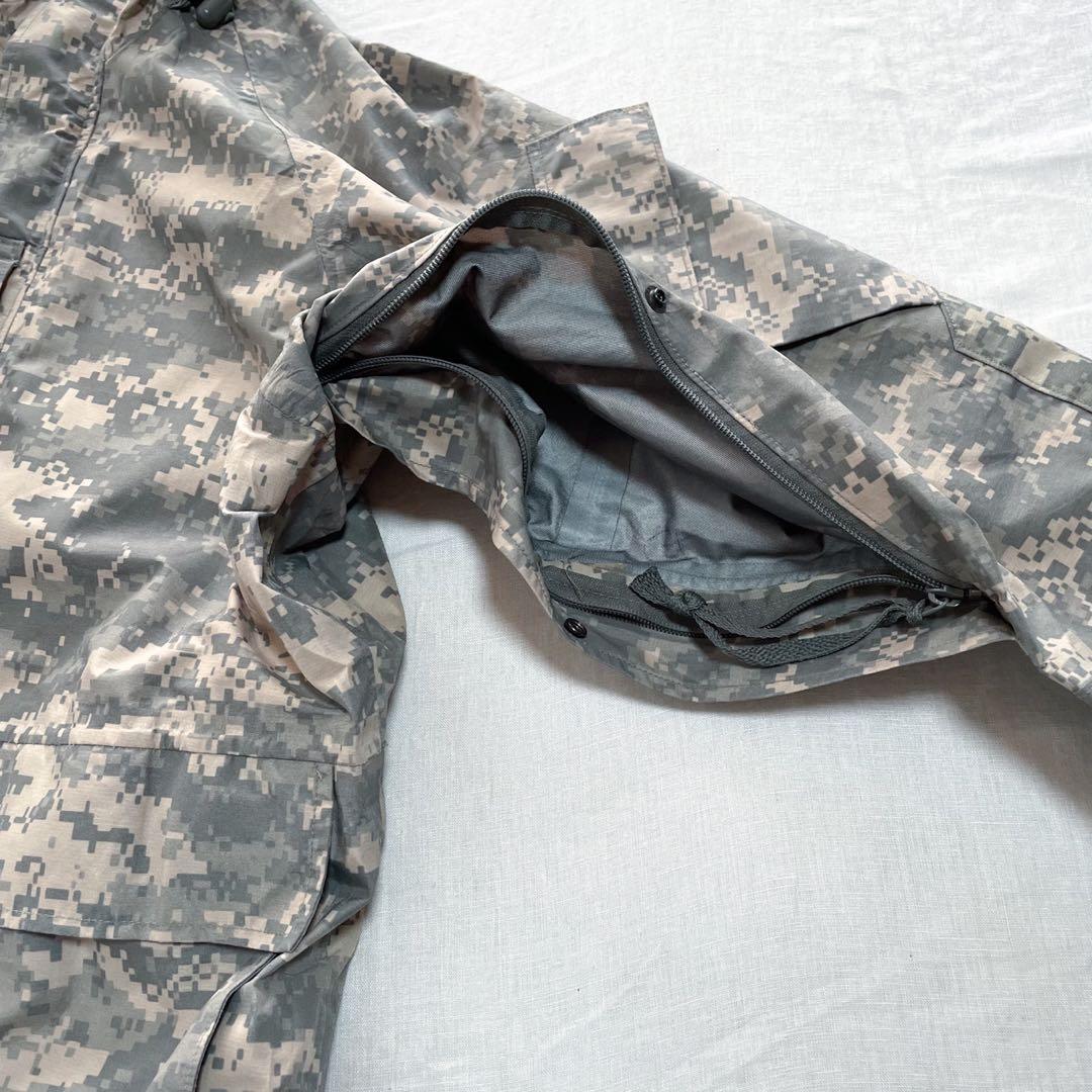 良品 米軍 ECWCS デジカモ ゴアテックスパーカー M-R 防水