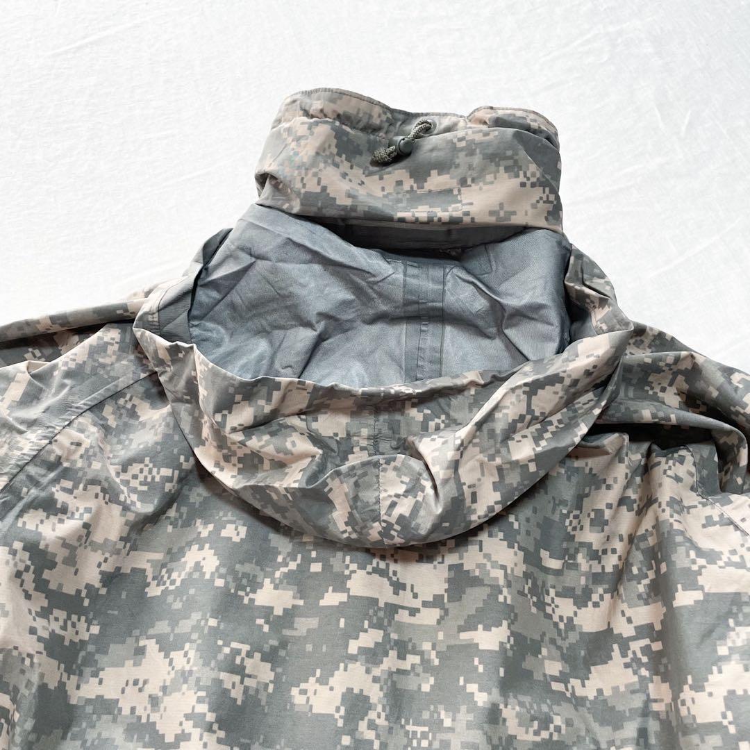 良品 米軍 ECWCS デジカモ ゴアテックスパーカー M-R 防水