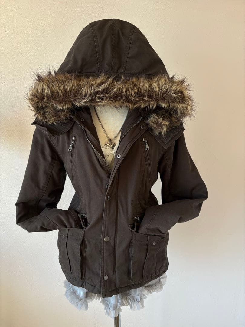 y2k平成ギャル 黒モッズ　ミリタリーフード　ギミック ダークコア小悪魔 ファー