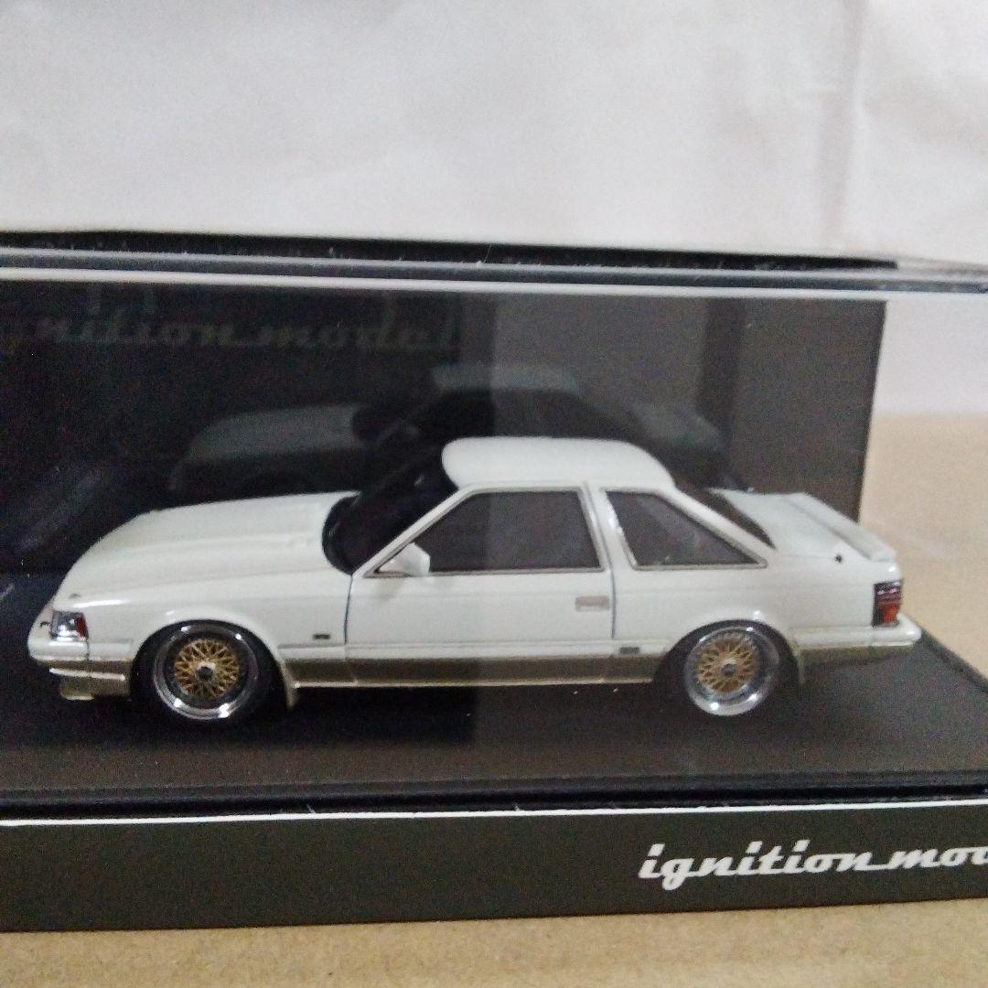イグニッションモデル１／４３ミニカー