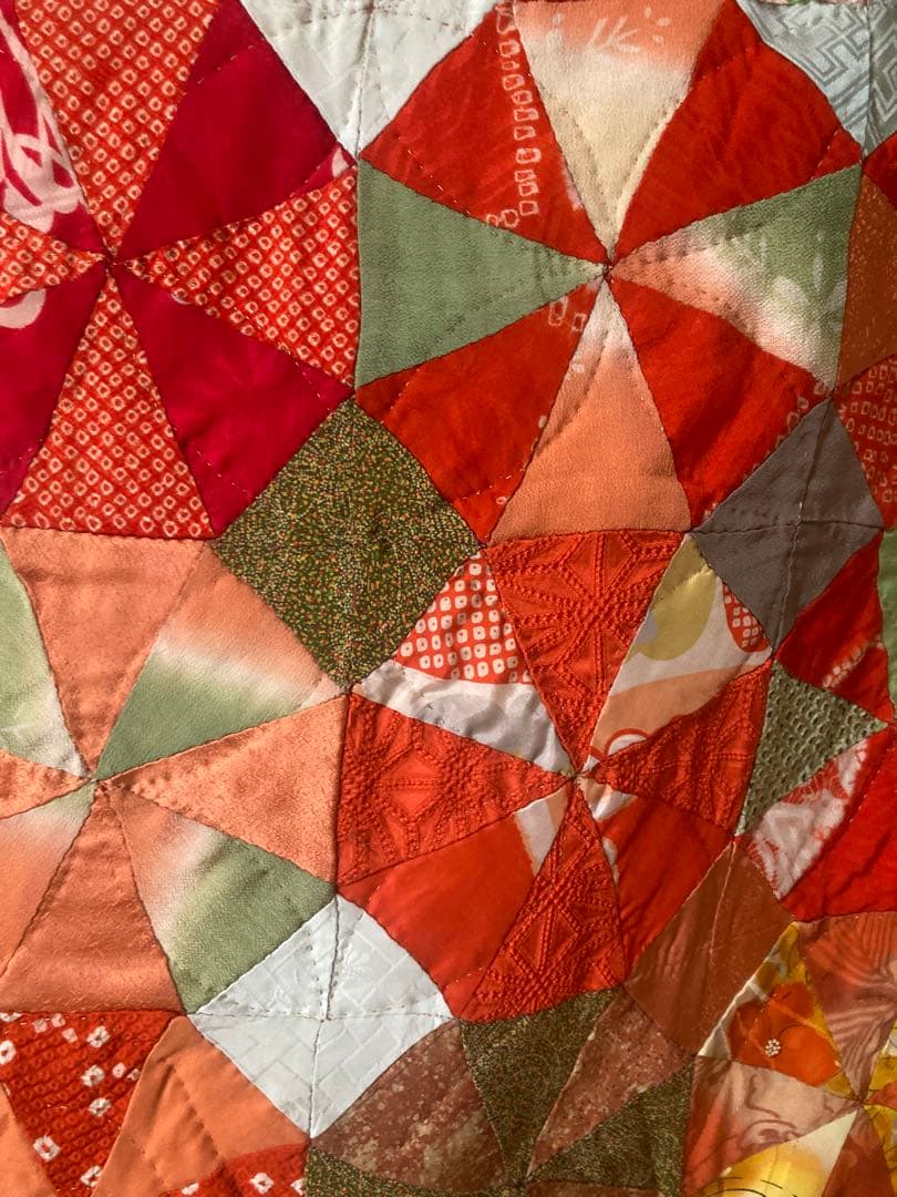 パッチワーク　手作り　タペストリー