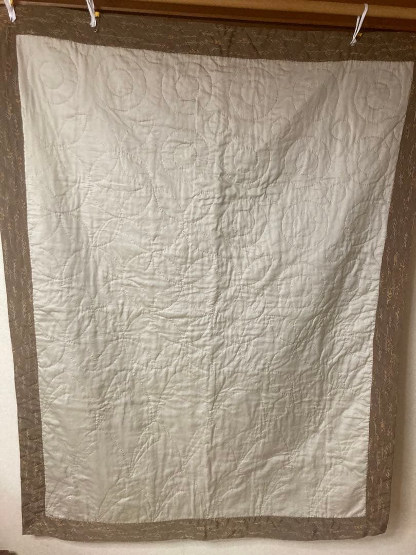 パッチワーク　手作り　タペストリー