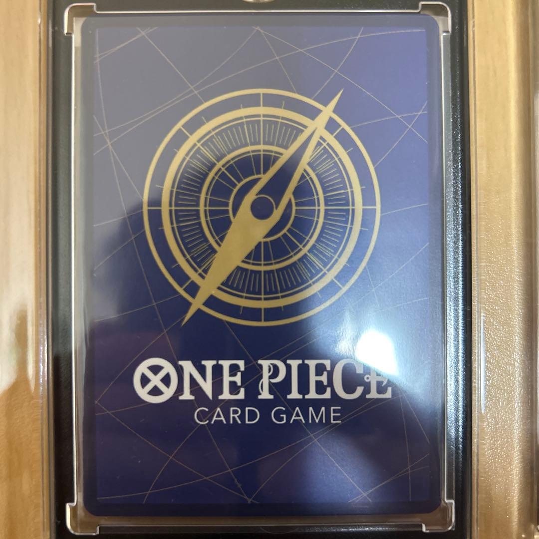 ワンピースカード　引退　マグネットローダー等すべて。コミパラ　説明文お読み下さい