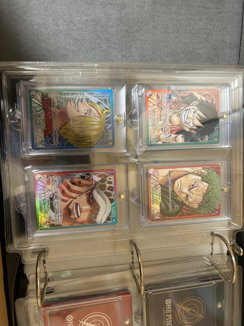 ワンピースカード　引退　マグネットローダー等すべて。コミパラ　説明文お読み下さい