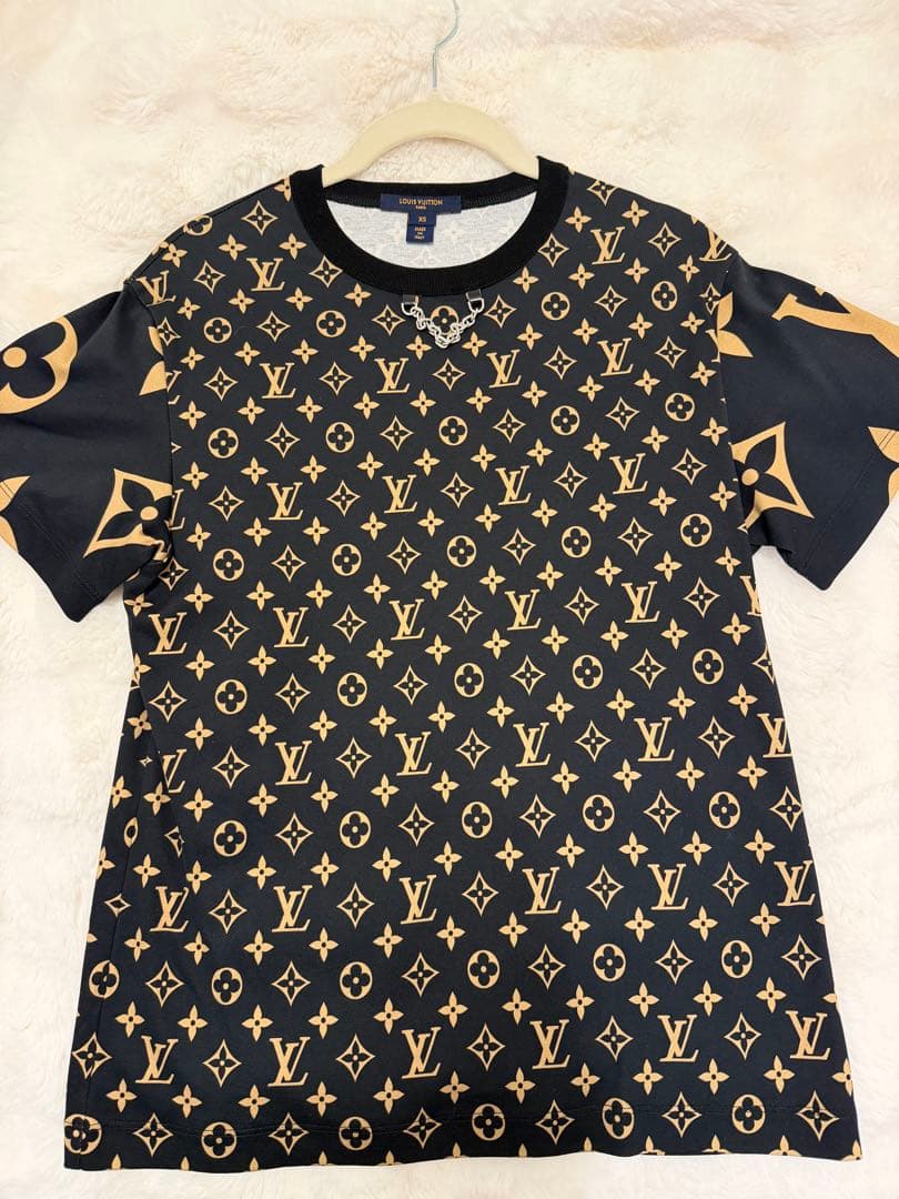 LOUIS VUITTON モノグラムTシャツ XS 極美品！