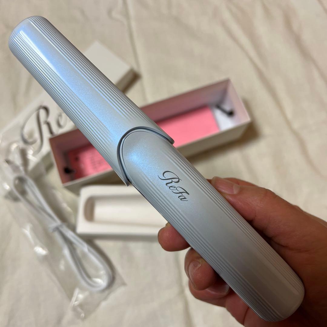 ReFa フィンガーアイロンST 本体　ホワイト　ヘアアイロン