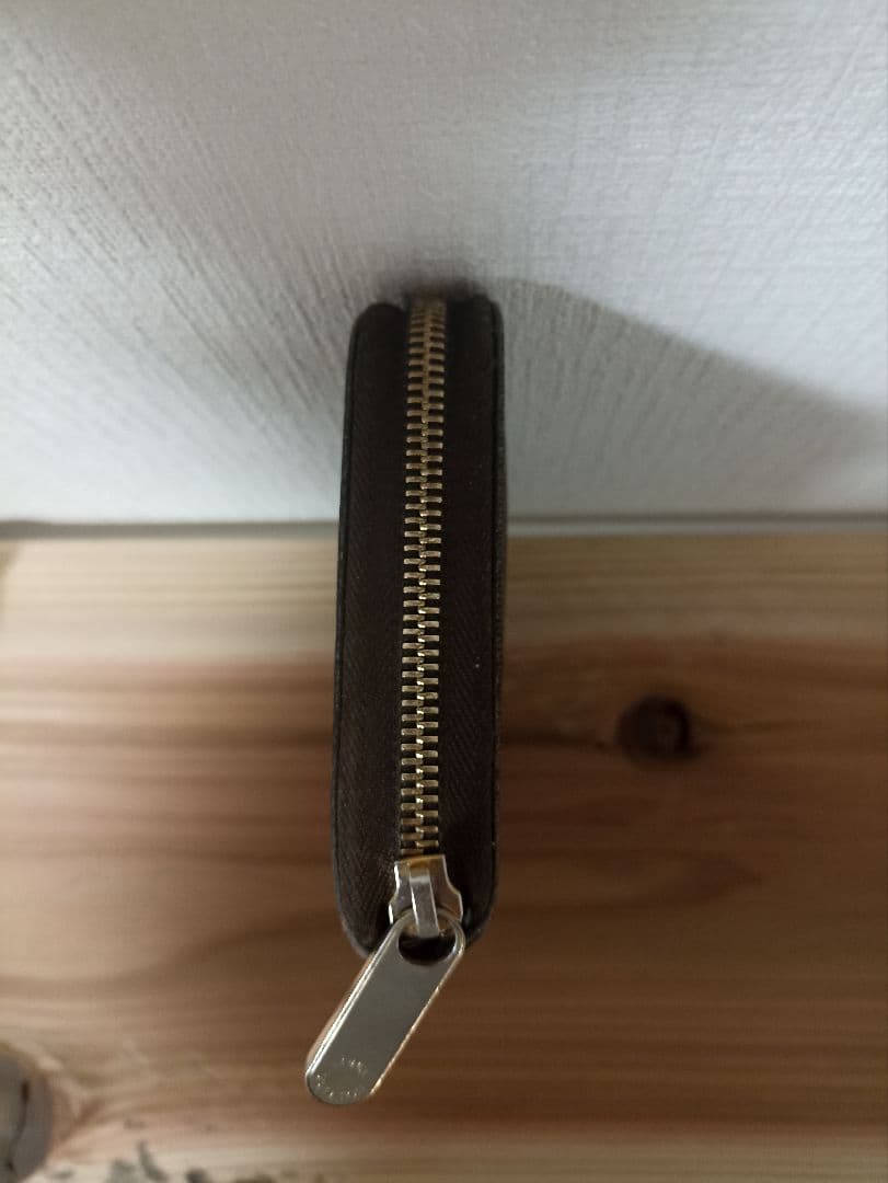 ルイヴィトン長財布(さっかん)