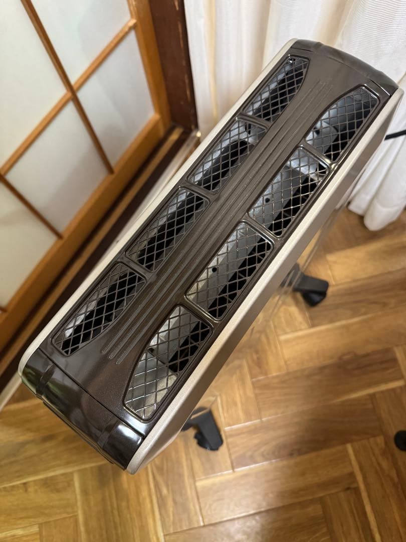 CORONA オイルレスヒーター　ノイルヒート