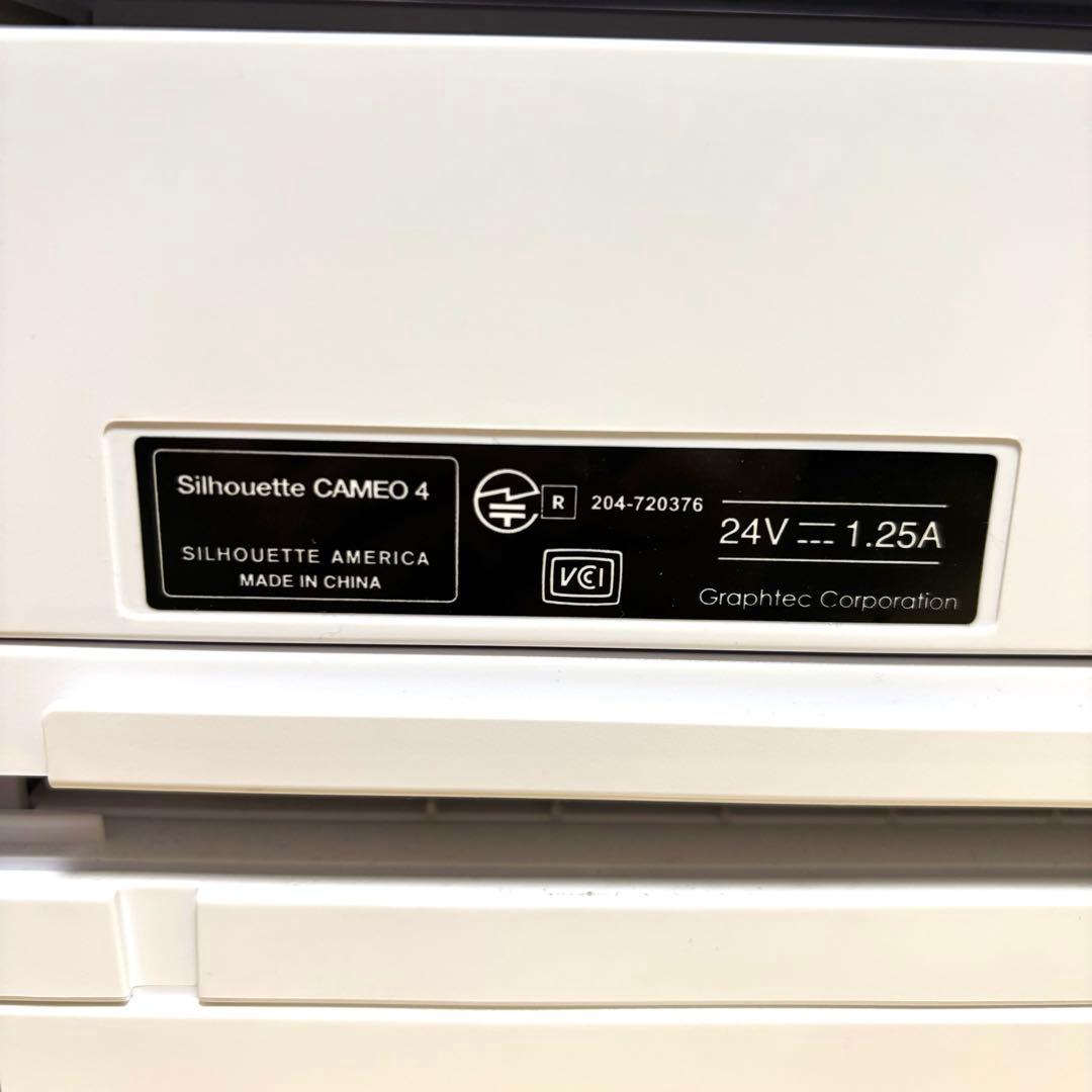 Silhouette Cameo 4 カッティングマシン シルエットカメオ4