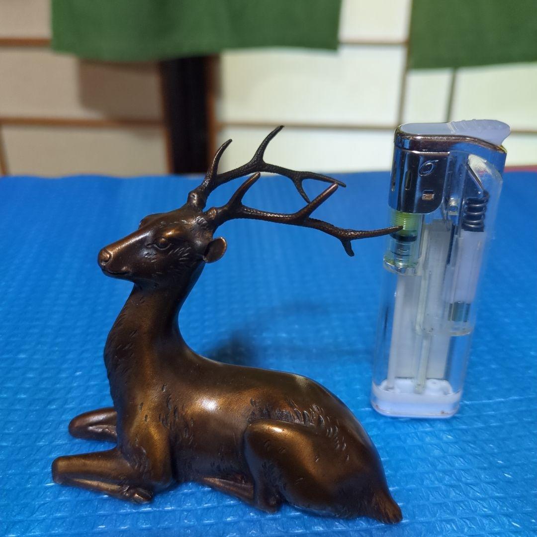 ブロンズ製 鹿の彫刻 、置物