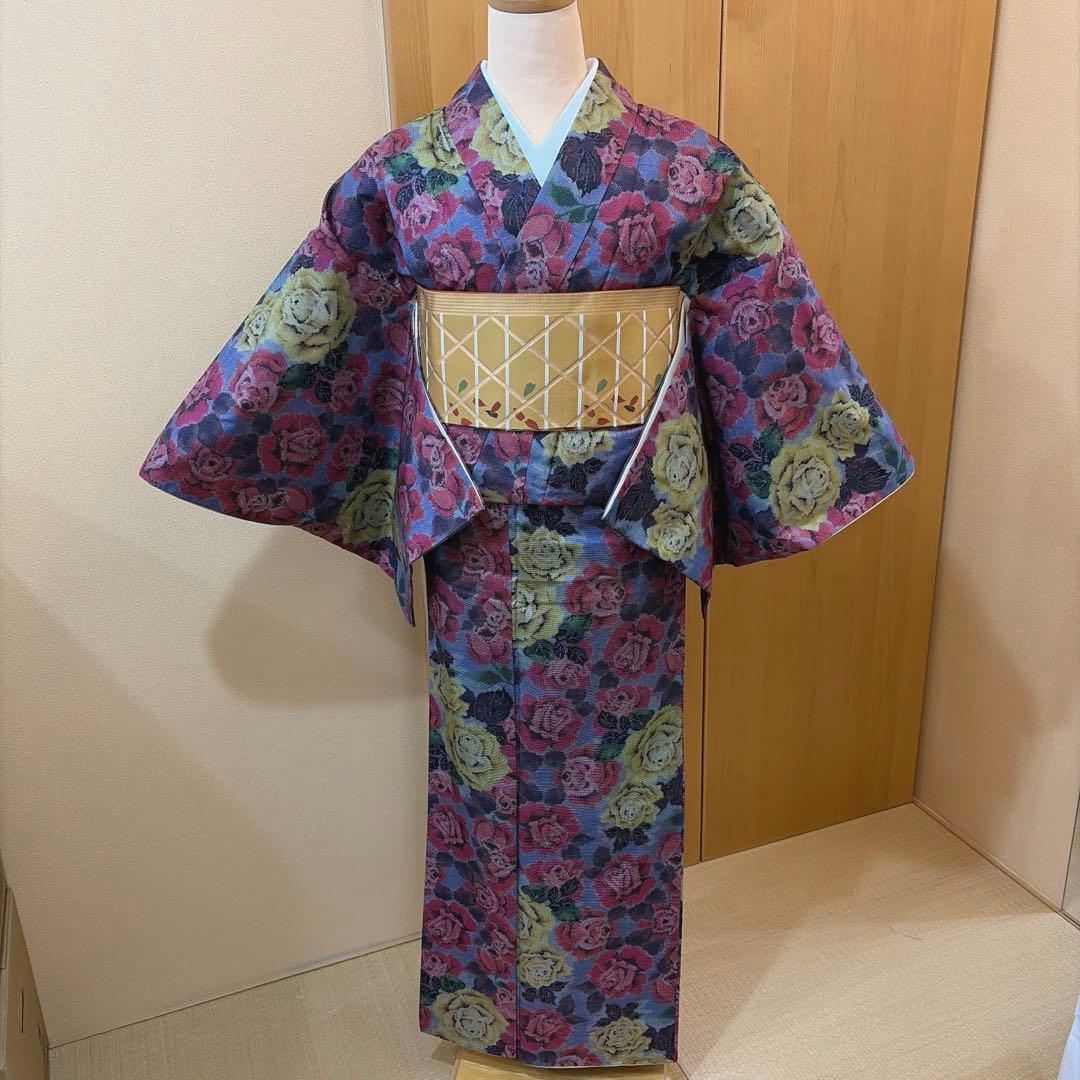 メ*メ様 正絹大島紬ばらの花柄アンサンブルーアンティーク