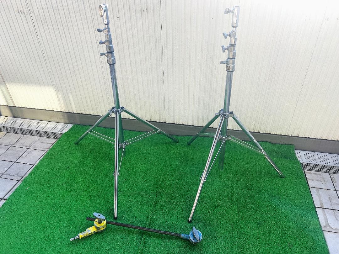MATTHEWS/マシューズ ライトスタンド×2台 三脚 スタジオ器材